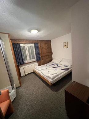 Romantic Room with private bathroom Saas